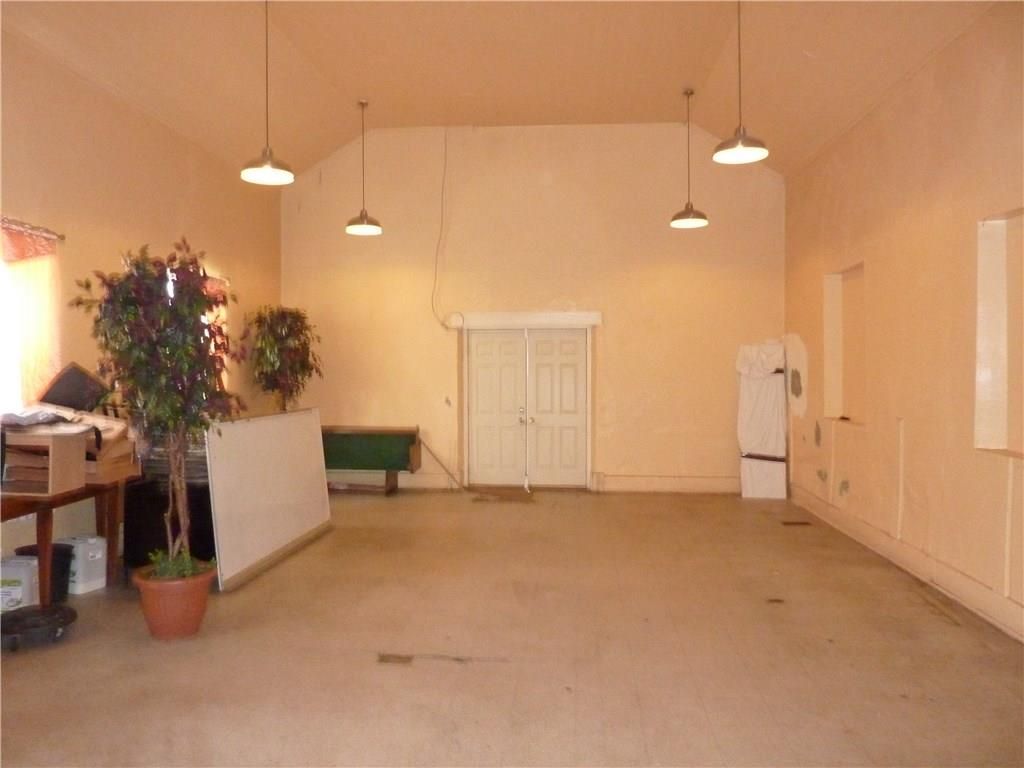 230 W Morris St, Indianapolis, IN 46225